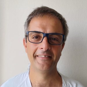 Dr. Agustín Martínez